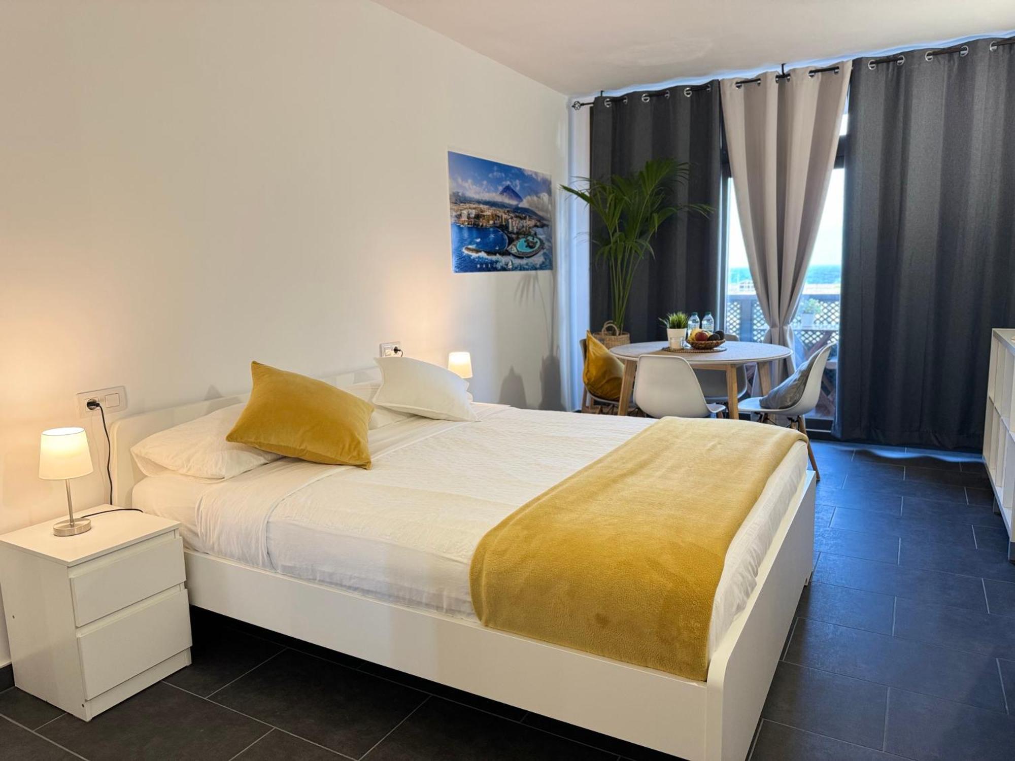 Marina Suites Tenerife Puerto de la Cruz  Exteriör bild